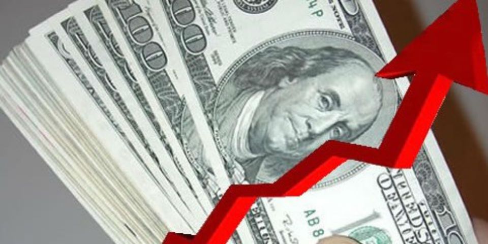 Dólar sigue al alza, cerró en 19.71 pesos