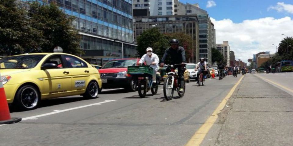 Fiesta del Transporte Público en Bogotá por el Día Sin Carro