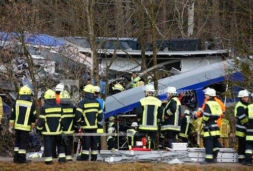 Choque de trenes en Alemania deja al menos 10 muertos y 150 heridos - Screenshot_46