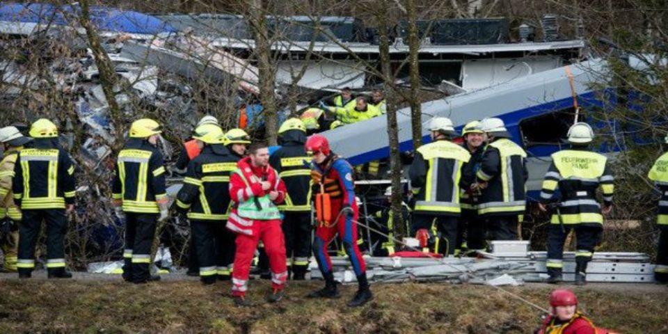 Choque de trenes en Alemania deja al menos 10 muertos y 150 heridos - Screenshot_56