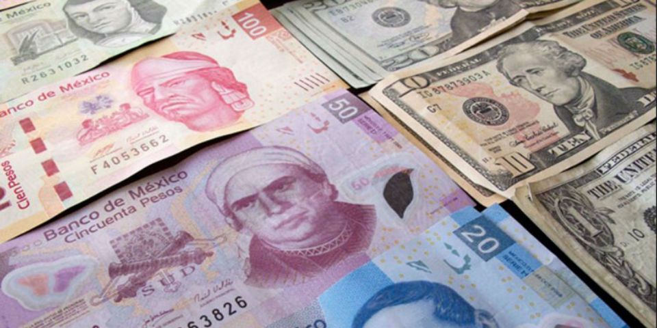 Venden dólar en 18.61 pesos Venden dólar en 18.61 pesos