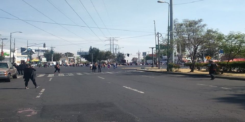 Protestan vecinos de Coyoacán por falta de agua