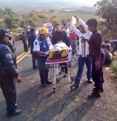 Cuatro peregrinos muertos por volcadura en Morelos - accidente-morelos-26feb-LaUnionMorelos