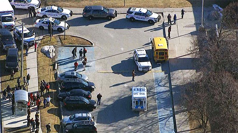 Adolescente apuñala a ocho personas en escuela de Canadá - agresion-Durham-toronto