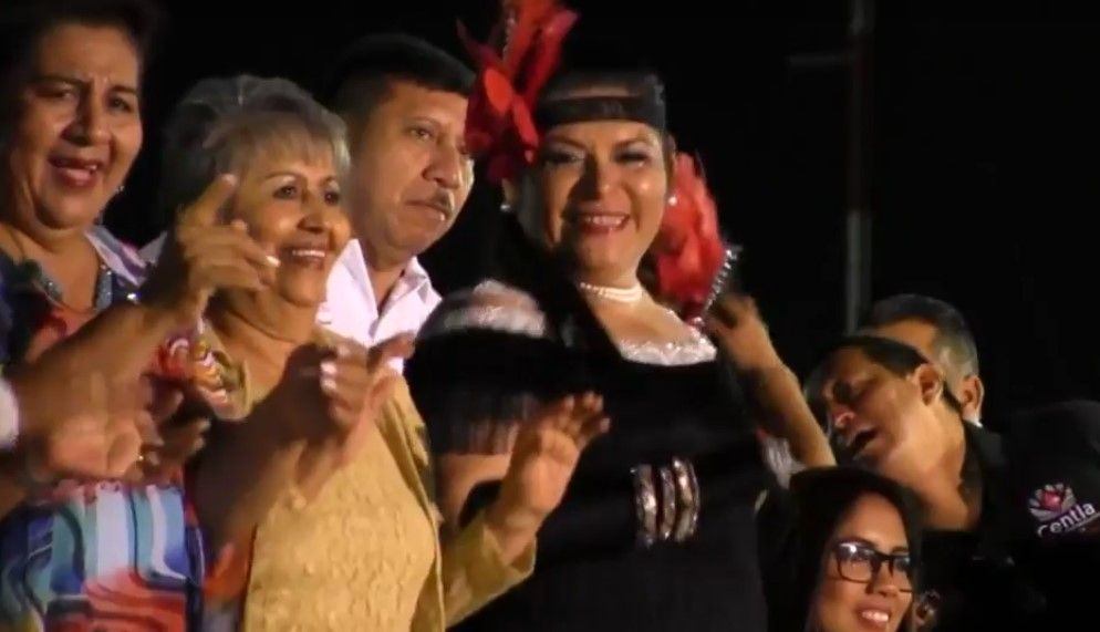 Video: bailan sensualmente a alcaldesa de Centla