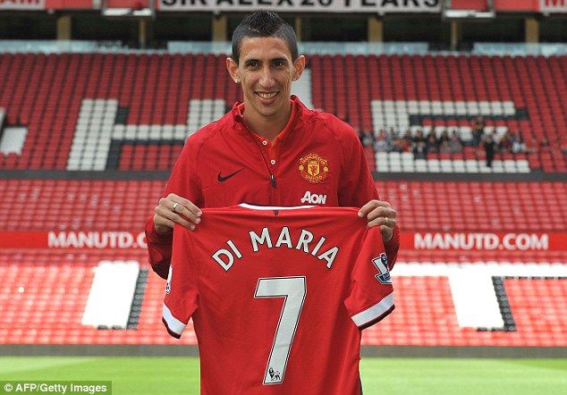 Las peores transferencias de la historia - angel-di-maria-manchester-united