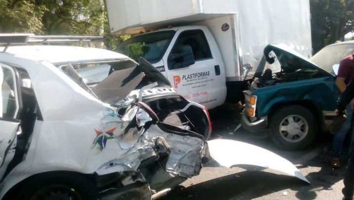 Un muerto por carambola en carretera a Chapala