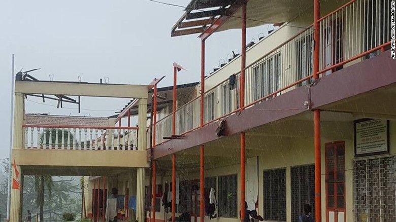 Ciclón deja al menos 20 muertos en Fiji - ciclon-fiji-9