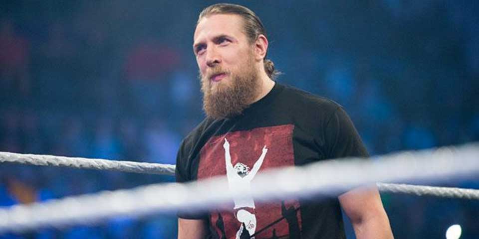 Daniel Bryan anuncia su retiro