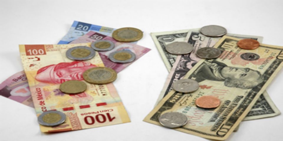 Dólar cerró en 18.69 pesos Dólar cerró en 18.69 pesos