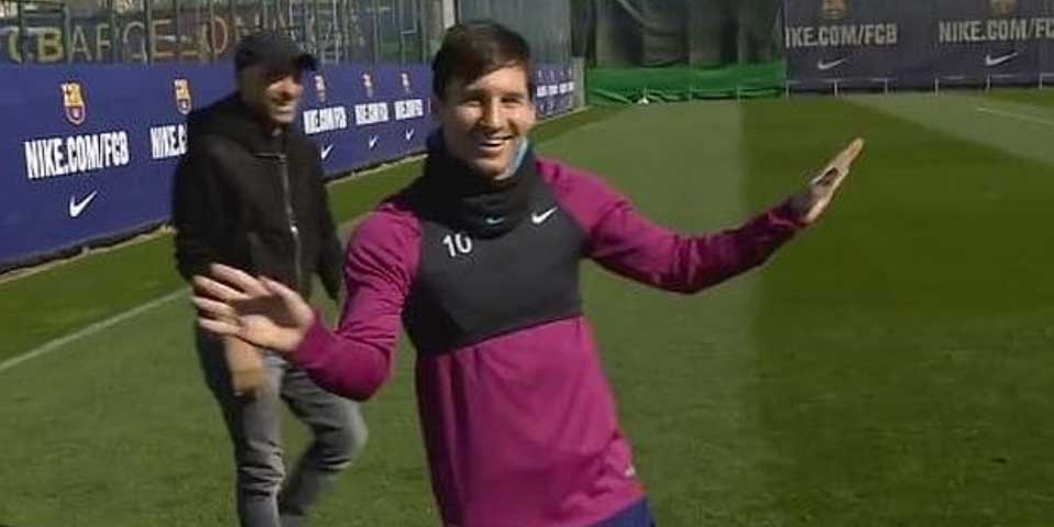 Messi le regala un gol imposible a Eros Ramazzotti Messi le regala un gol imposible a Eros Ramazzotti