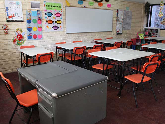 Padres protestan por maestro que abusó sexualmente de 8 menores - escuela-tuxtla