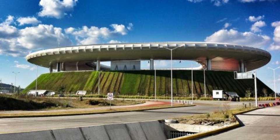 Cambian nombre al estadio de Chivas