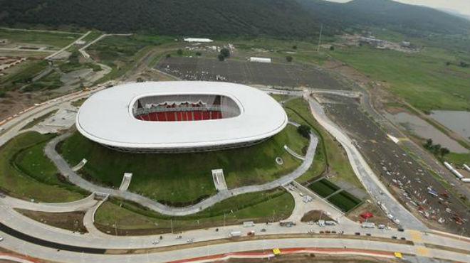 Es Chivas el tercer equipo más caro del continente - estadio-omnilife