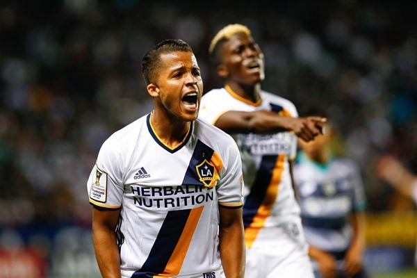 Diez estrellas que se perderán la Copa América Centenario - giovani-dos-santos-no-logr-hacer-la-diferencia