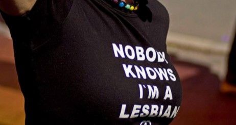 Exigen a escuela de California respetar identidad cultural de alumnos