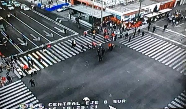 Se abren vialidades tras recorrido papal y Metrobús reanuda servicio