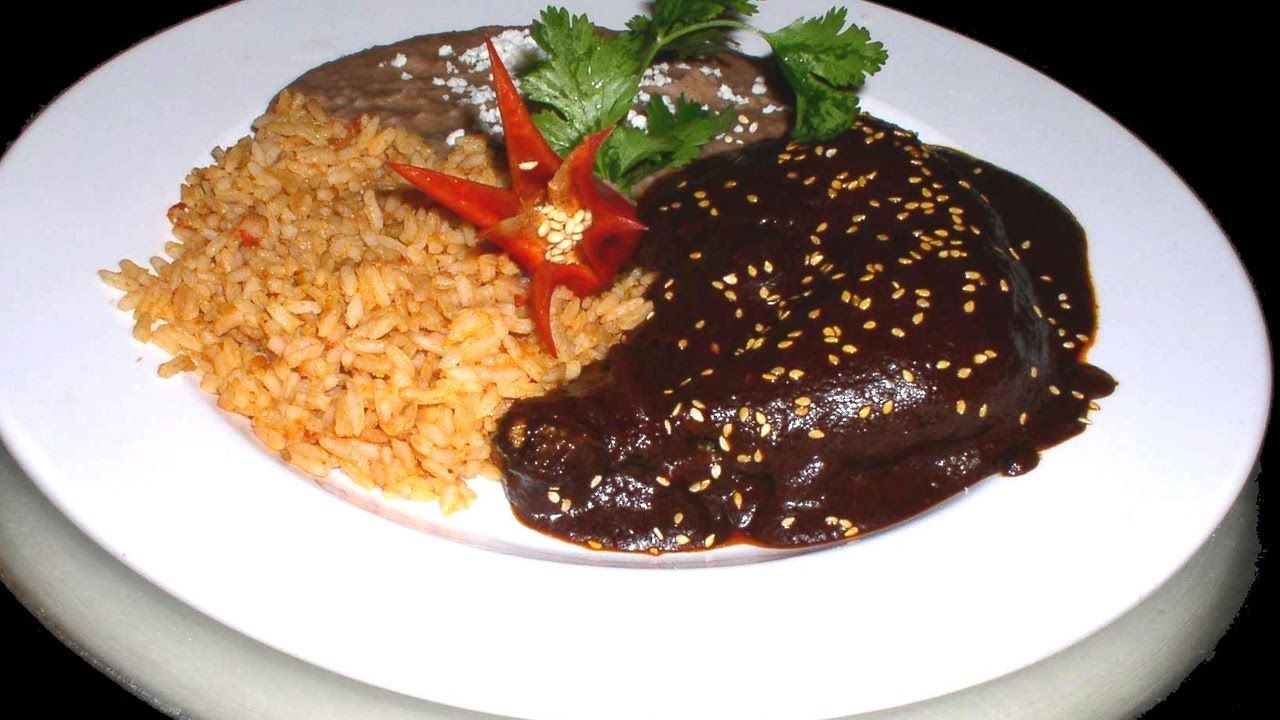 Peligra la preparación del mole negro de Oaxaca