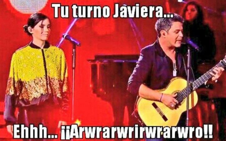 Video: cantante olvida letra de 'Corazón partío' en dueto con Sanz - meme-Alejandro-Sanz4