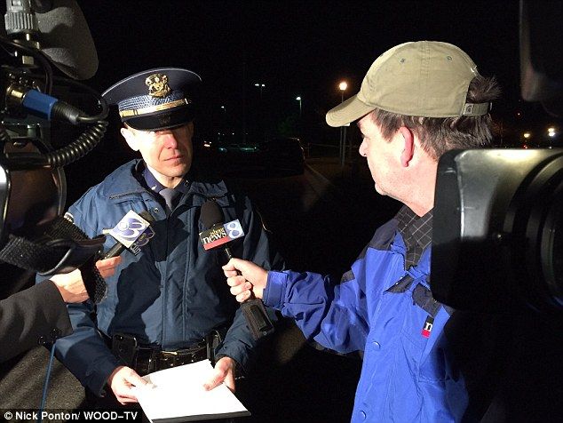 Tiroteo deja al menos seis muertos en Michigan - michigan-5