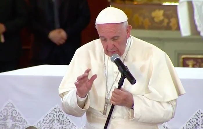 Nunca se dejen pisotear por nadie: papa Francisco a niños