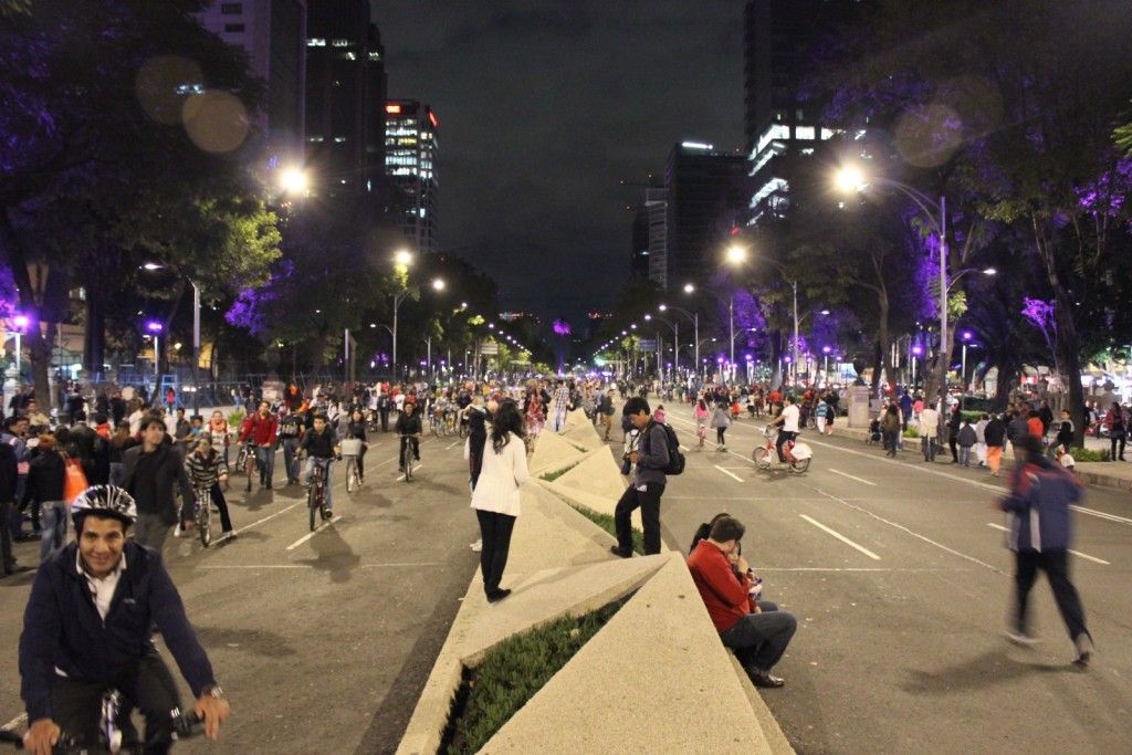 Ciudad de México ofrece diversas actividades este fin de semana - paseo-nocturno-bicicleta-1024x683