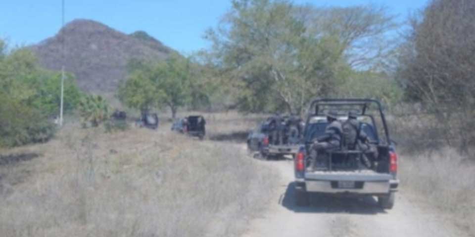 Emboscada deja 13 muertos en Sinaloa