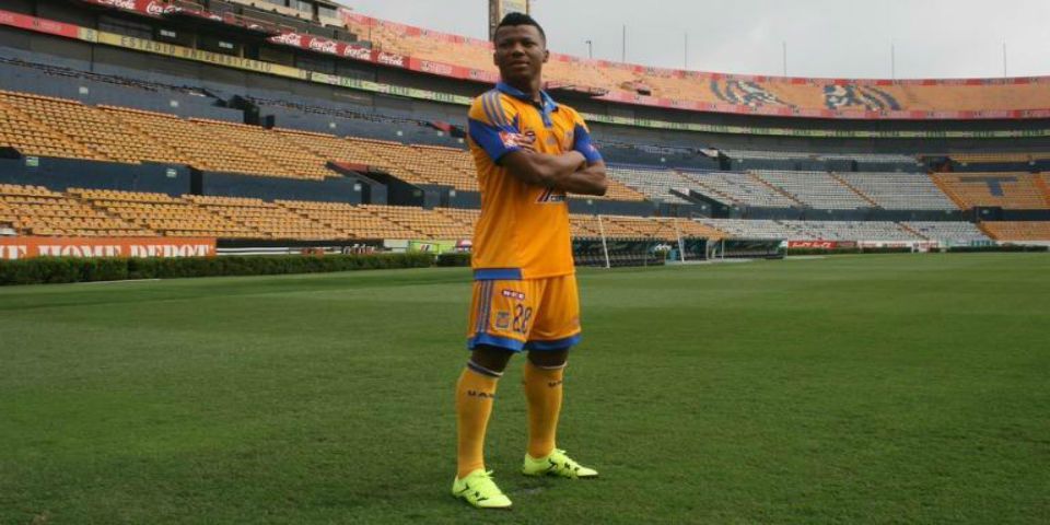 Uche se va de Tigres