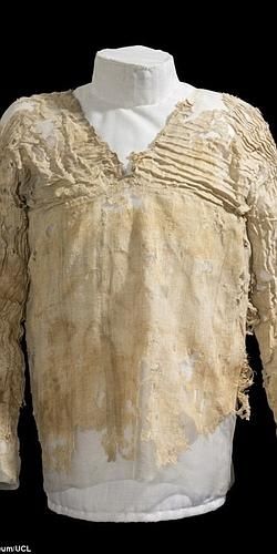 Encuentran el vestido más viejo del mundo - vestido-tarkhan-viejo-UCL