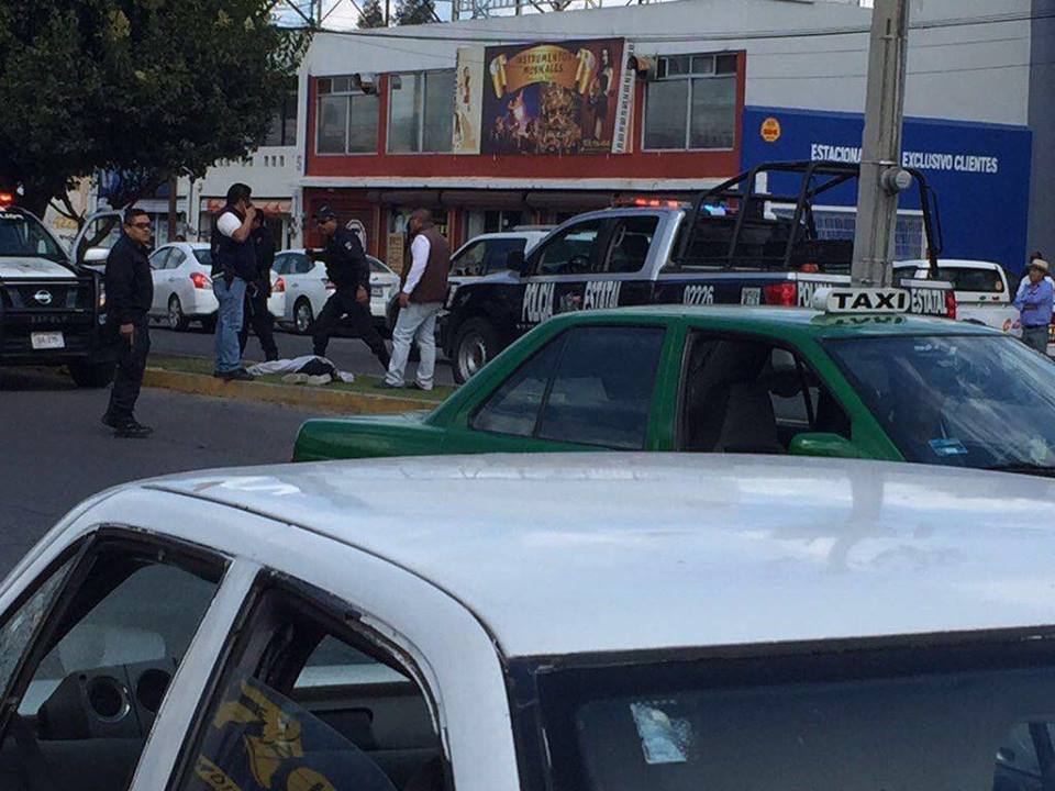 Agentes frustran asalto en San Luis Potosí - 12516100_1240609515960477_1396227619_n