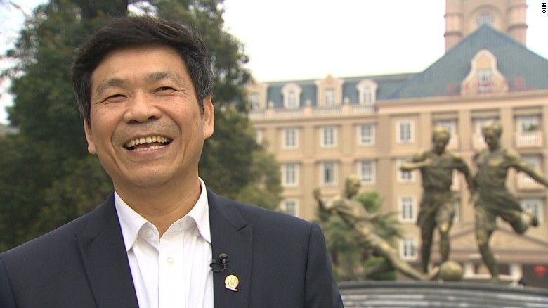 La escuela de futbol que costó 185 millones de dólares - 160310110140-evergrande-football-school-2-exlarge-169