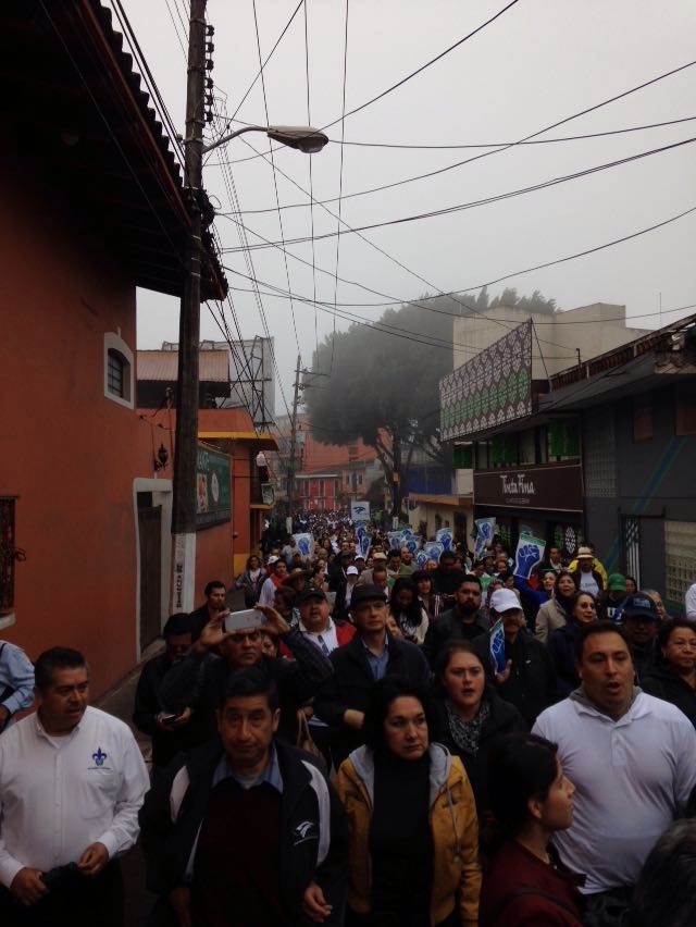 Protestan en Veracruz contra Duarte por recursos de la UV - 20160310091625