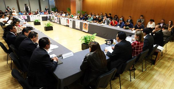 Investigación sobre la desaparición de los normalistas de Ayotzinapa continúa: PGR - 395_1