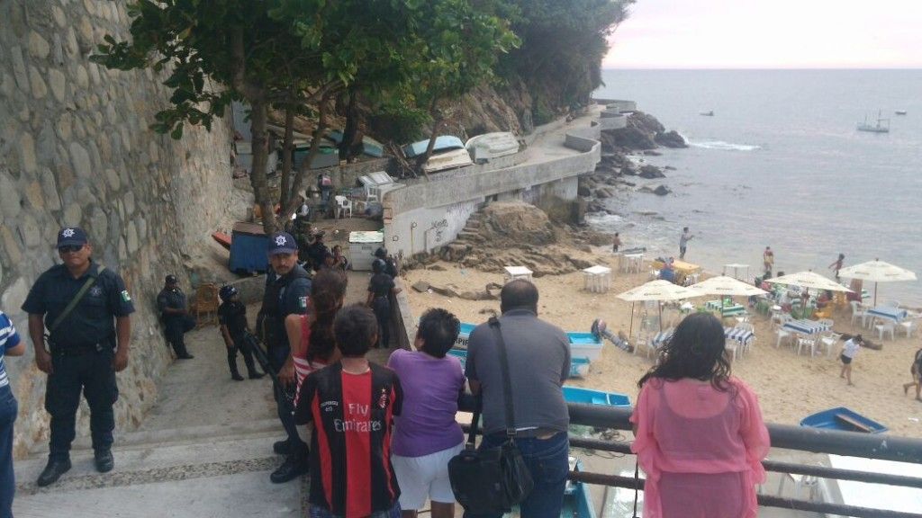 Ataque a balazos en playa de Acapulco deja 2 muertos y un herido - 66effa8e-1a27-412b-b1ba-d855a4d6e4e4-1024x576