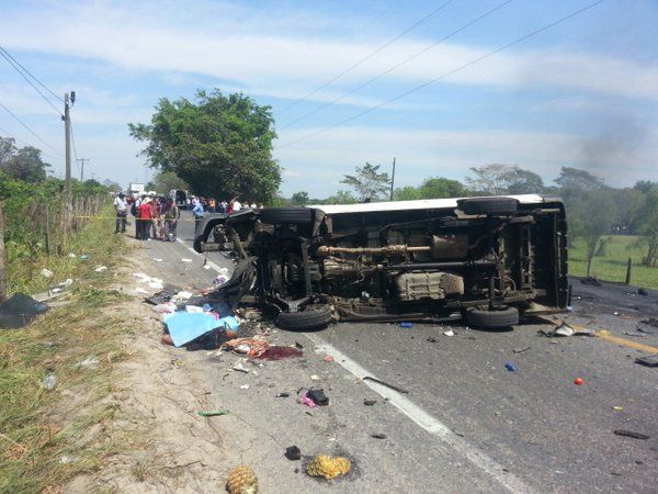 Choque en Villahermosa deja al menos seis muertos - Accidente-Villahermosa-Frontera-Tabasco-6