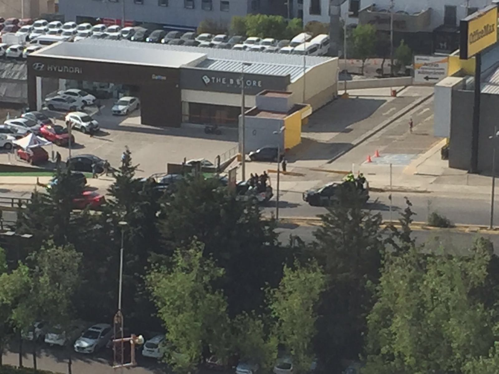 Termina bloqueo en Interlomas - AhDgvTyxPblej1jU8SGRhKAcqH_SflEXOYnKX8SNMkjy