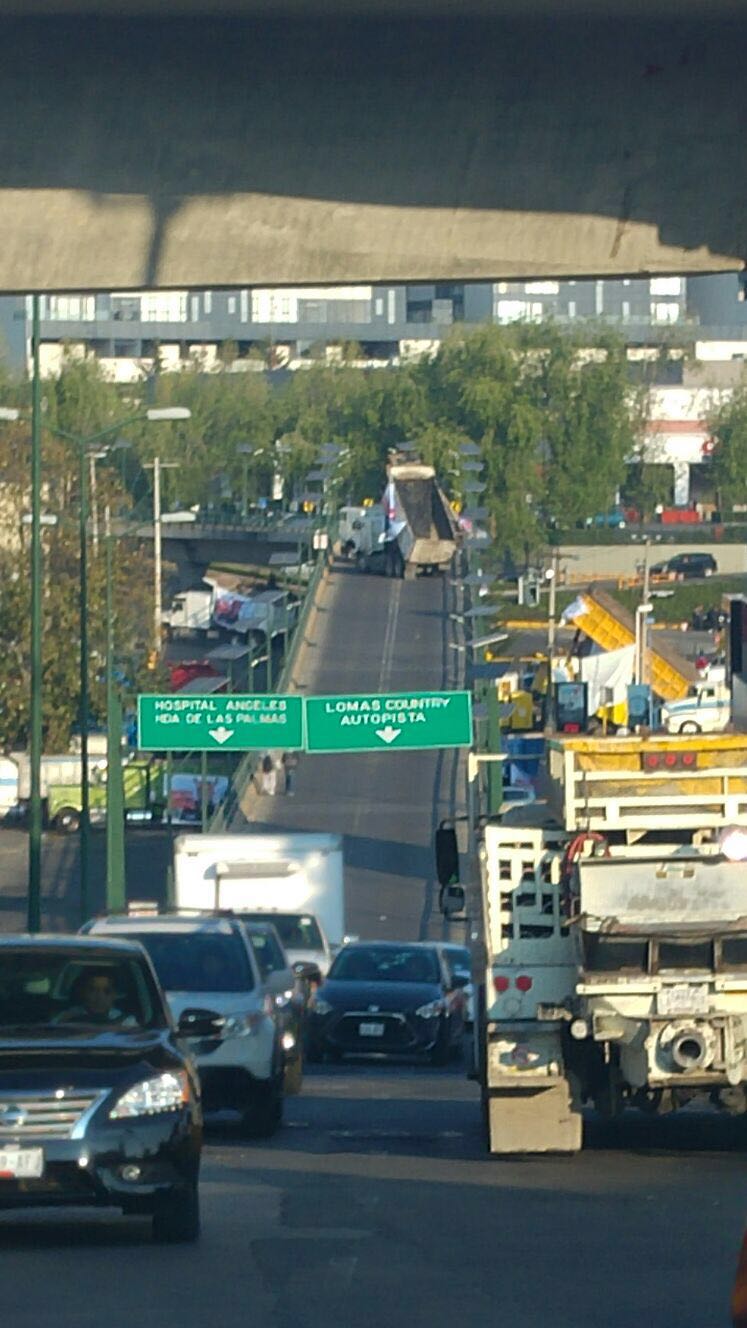 Termina bloqueo en Interlomas - Ain2QhsXMgE55lqtOu5G7bF4Ea4XW5OYhMqQ5EX_TcDc