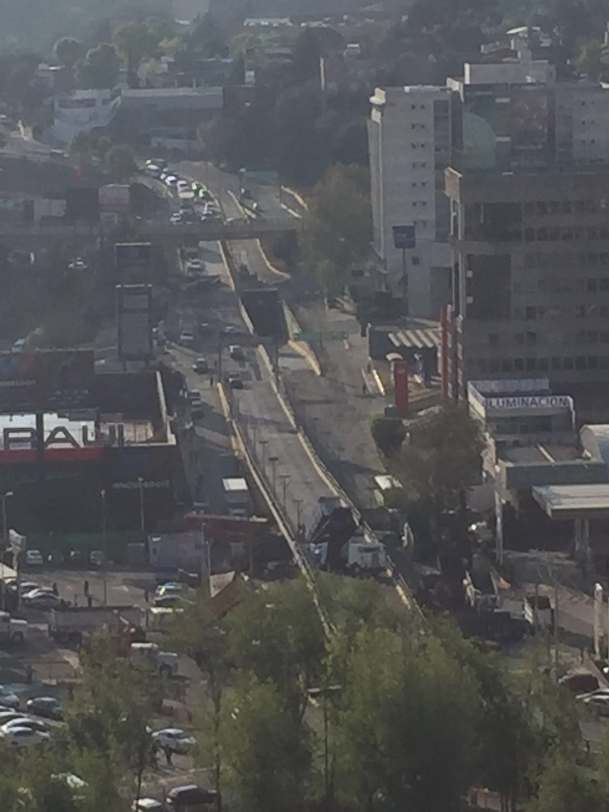 Termina bloqueo en Interlomas - Ao8Sp1nLbuWDS6p5y1w8LcFNgO-0WI_CknL_9zG1oEx7