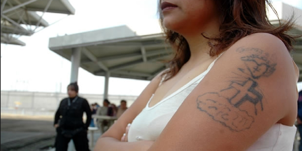 Acusan tortura y violaciones contra mujeres en Cefereso de Morelos