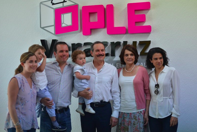Juan Bueno Torio se registra como candidato al gobierno de Veracruz - Captura-de-pantalla-2016-03-27-a-las-2.41.56-p.m.