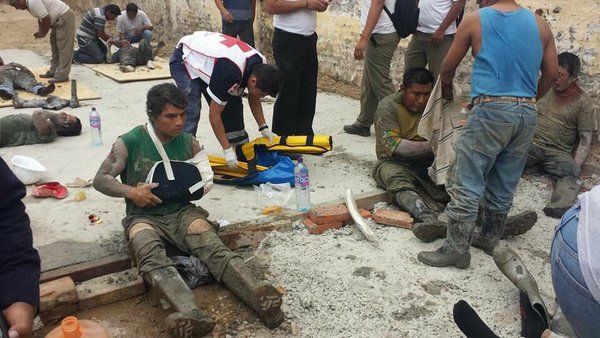 Derrumbe en Catedral de Tuxtepec deja tres muertos y 19 heridos - Catedral-Tuxtepec-4