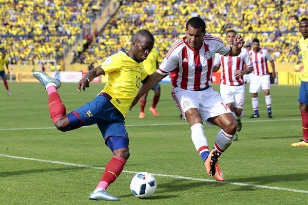 Paraguay empata ante el líder de la eliminatoria Conmebol - CeWVwm3WQAAByF0