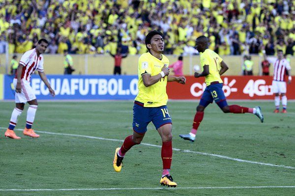 Paraguay empata ante el líder de la eliminatoria Conmebol - CeWcQgZWEAIZOdb