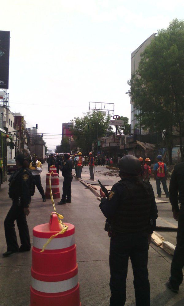 Colapsa muro del Cine Ermita - Cine-Ermita-4