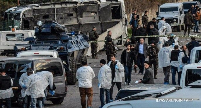 Atentado en Turquía deja al menos siete muertos - Diyarbakir-atentado-AFP