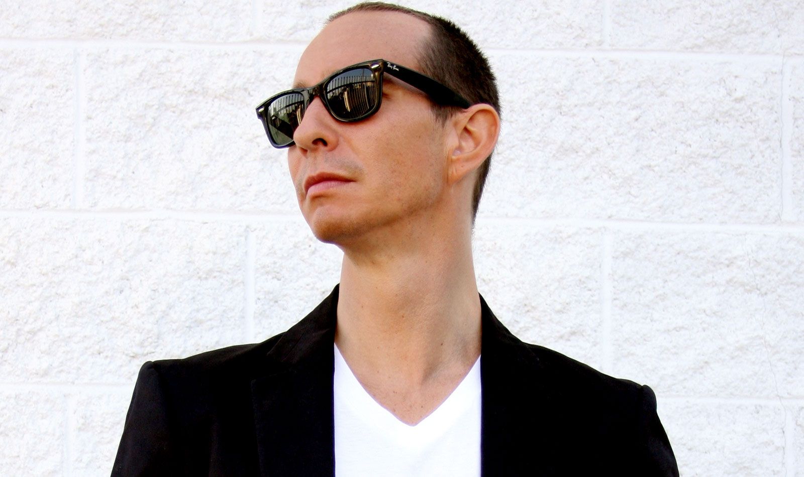 Hospitalizan a Erik Rubín por dolor abdominal