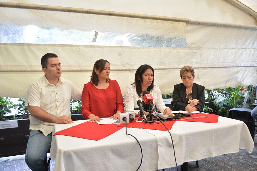 Denuncian a regidor de Morena en Morelos por abuso sexual - Foto-Cuautla-denunciantes-Abuso