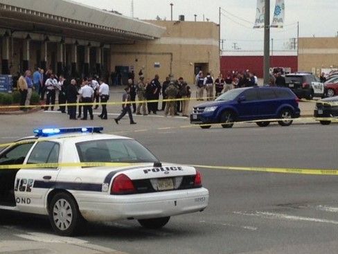 Mueren policía y sospechoso de tiroteo en Virginia