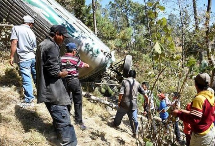Al menos 19 muertos en accidente de autobús en Guatemala - Guatemala-2