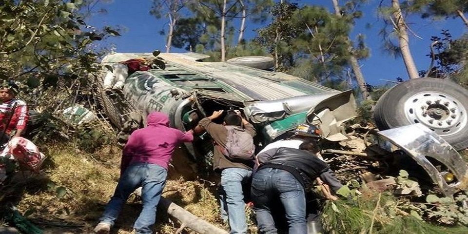 Al menos 19 muertos en accidente de autobús en Guatemala